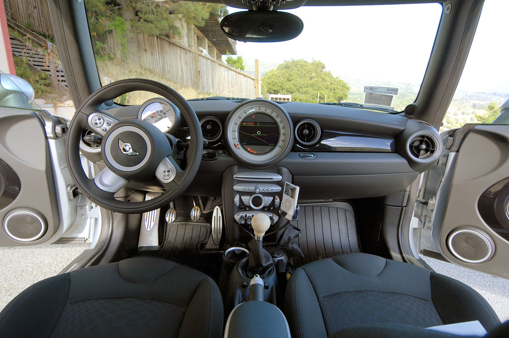 2007 Mini Cooper S Interior. Bombadil: 2007 MINI Cooper S,