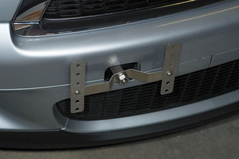 Toyota sienna license plate bracket